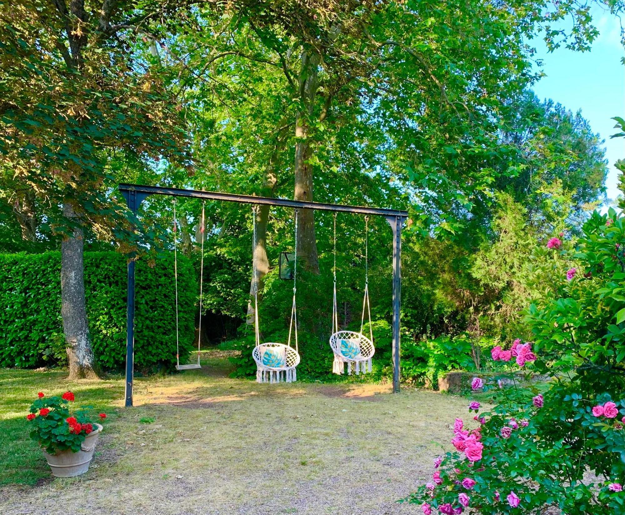 Les Charmes Hotel Jugy Bagian luar foto