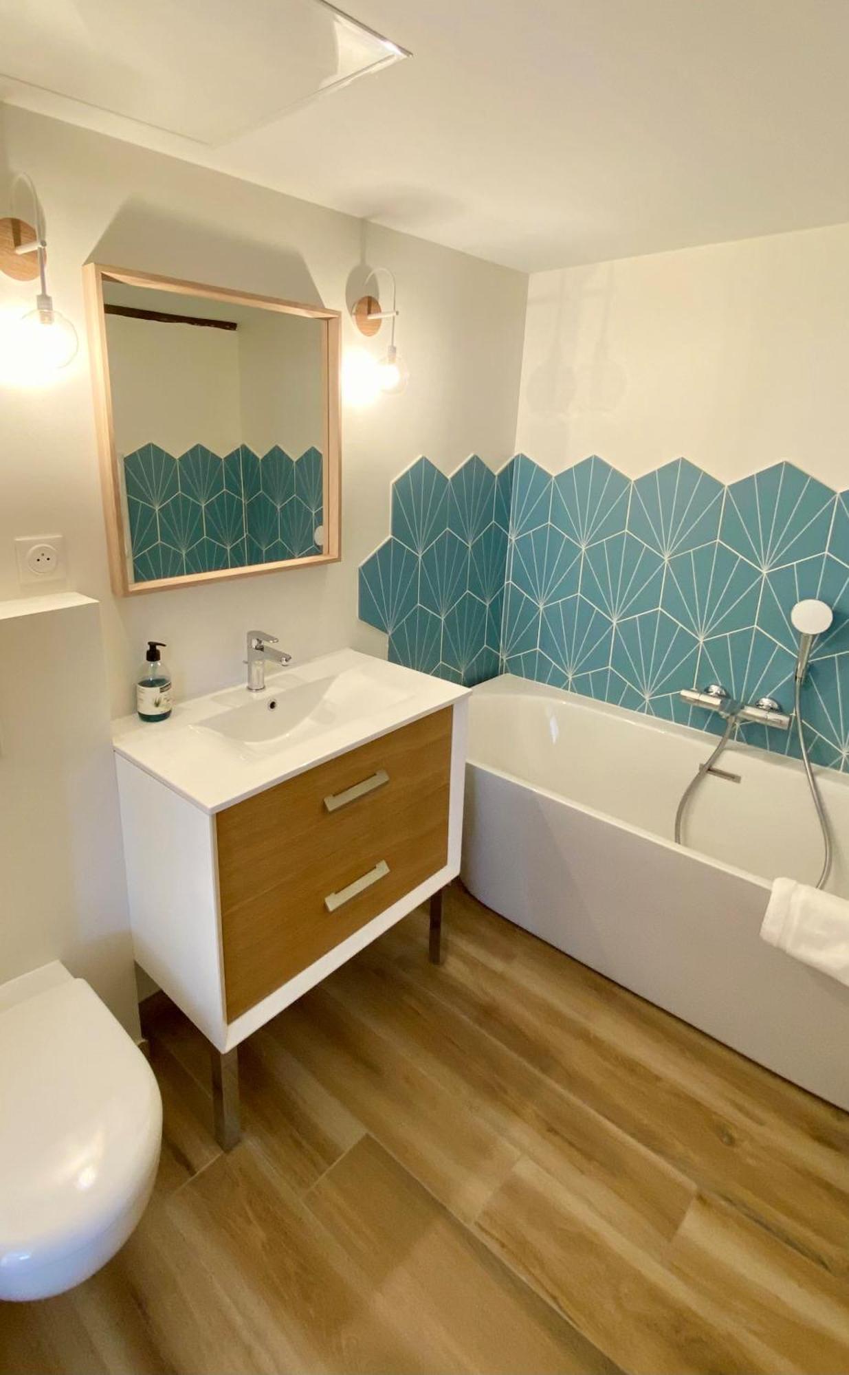 Les Charmes Hotel Jugy Bagian luar foto